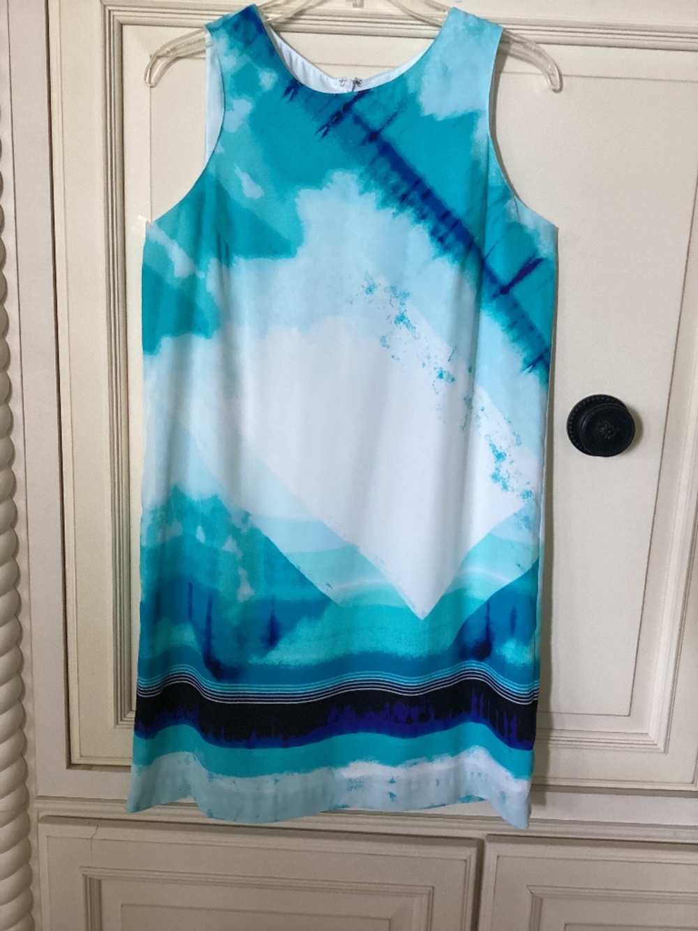 MERCER & MADISON - SLEEVELESS BLUE/WHITE DRESS - SIZE 6
